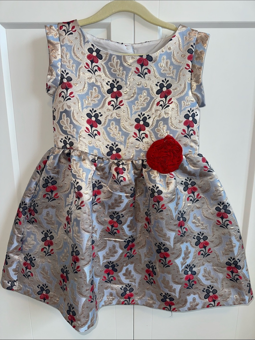 Pippa & Julie Brocade Dress.  Size 5.